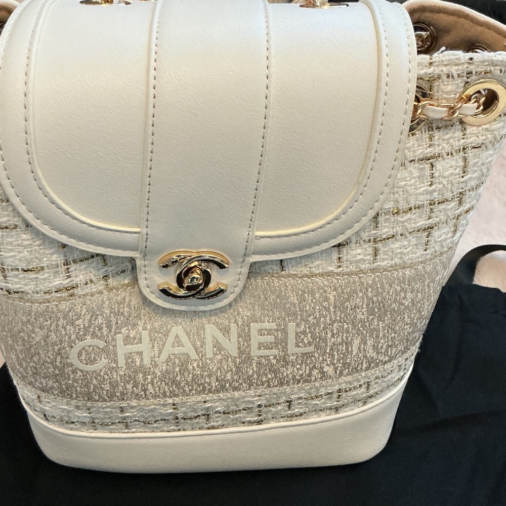 CROSSBODY BACKPACK WITH DUST BAG GWP. SOLD OUT